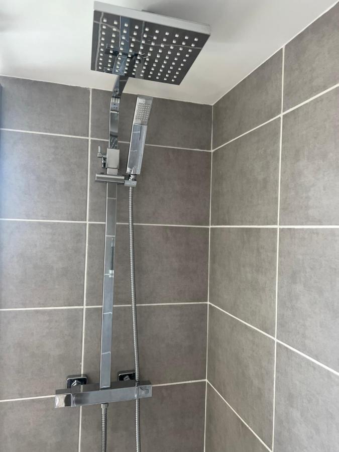 דירות מולאן Le Cocon Moulinois, Proche Gare Avec Services By Primo C0Nciergerie מראה חיצוני תמונה