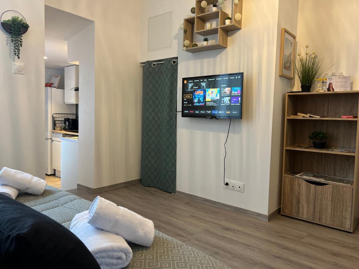 דירות מולאן Le Cocon Moulinois, Proche Gare Avec Services By Primo C0Nciergerie מראה חיצוני תמונה